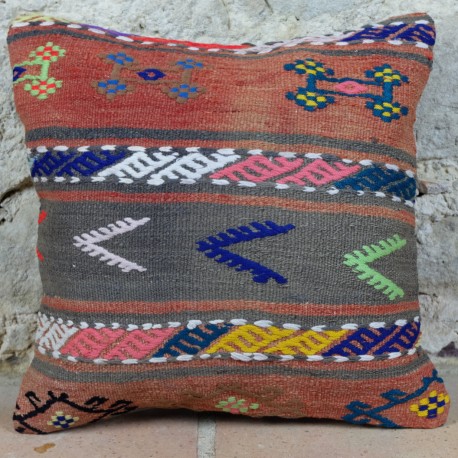 Housse de coussin Kolon E003 en kilim turc pour une agréable ambiance bohème